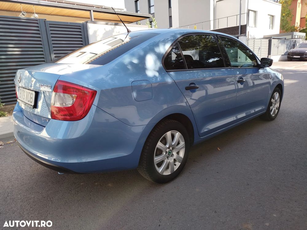 Skoda Rapid 2013 photo 3