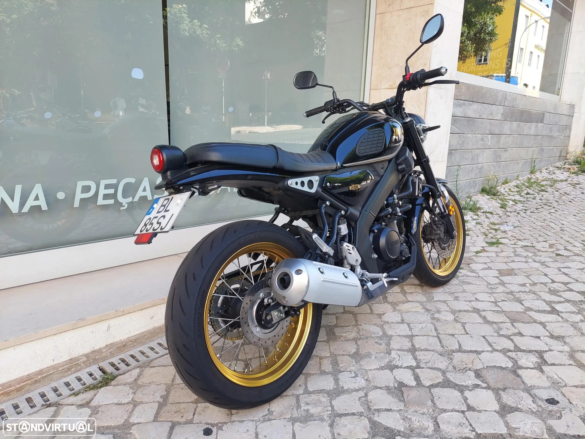 Yamaha XSR 125 LEGACY - 4