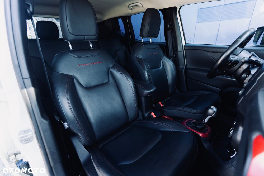 Jeep Renegade 2.0 MultiJet Active Drive Low Automatik Trailhawk - 16
