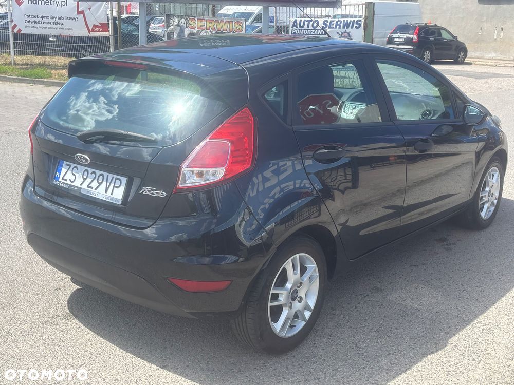 Ford Fiesta 1.25 Ambiente EU5 - 9
