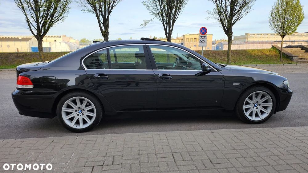 BMW Seria 7 740d - 6