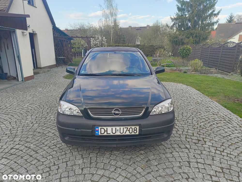 Opel Astra 1.6 - 5