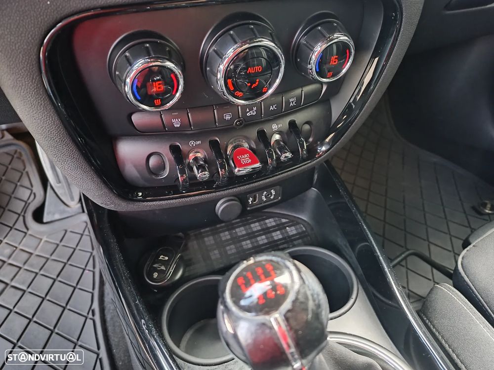 MINI Clubman Cooper D - 21
