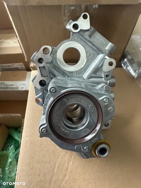 Głowice Cylindry wałek rozrządu Pompa oleju przepusnica Zestaw góry silnika 121'' - 19