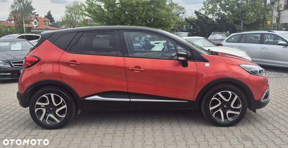 Renault Captur 1.2 TCe Helly Hansen EDC - 1