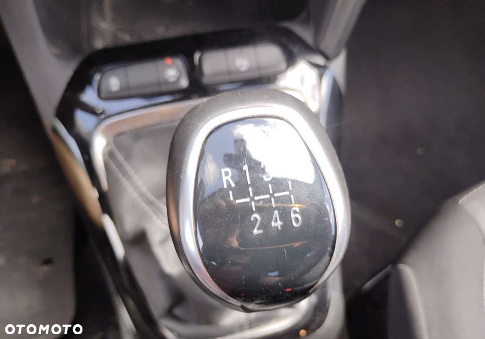 Opel Corsa - 16