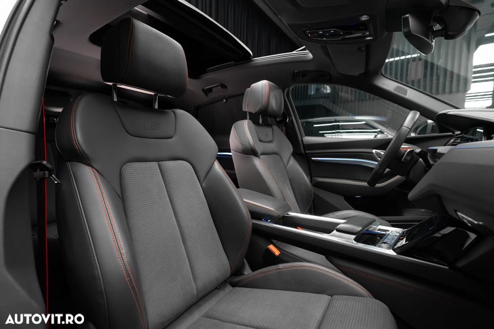 Audi Q8 55 quattro S Line - 16