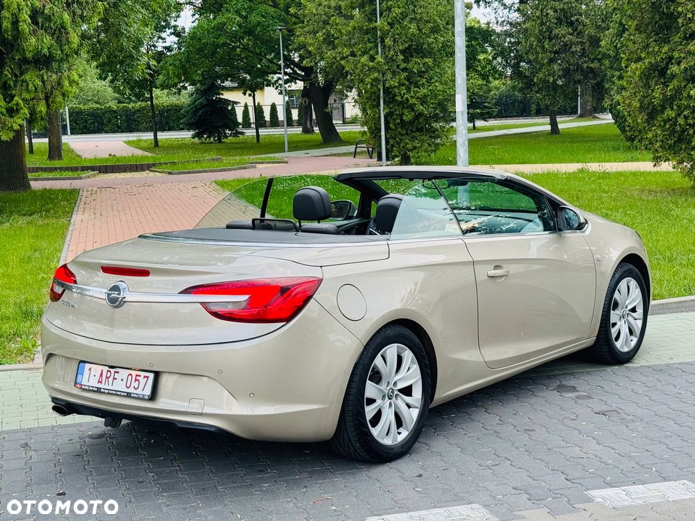 Opel Cascada 1.4 T Cosmo S&S - 21