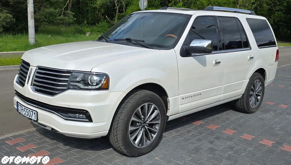 Lincoln Navigator - 3