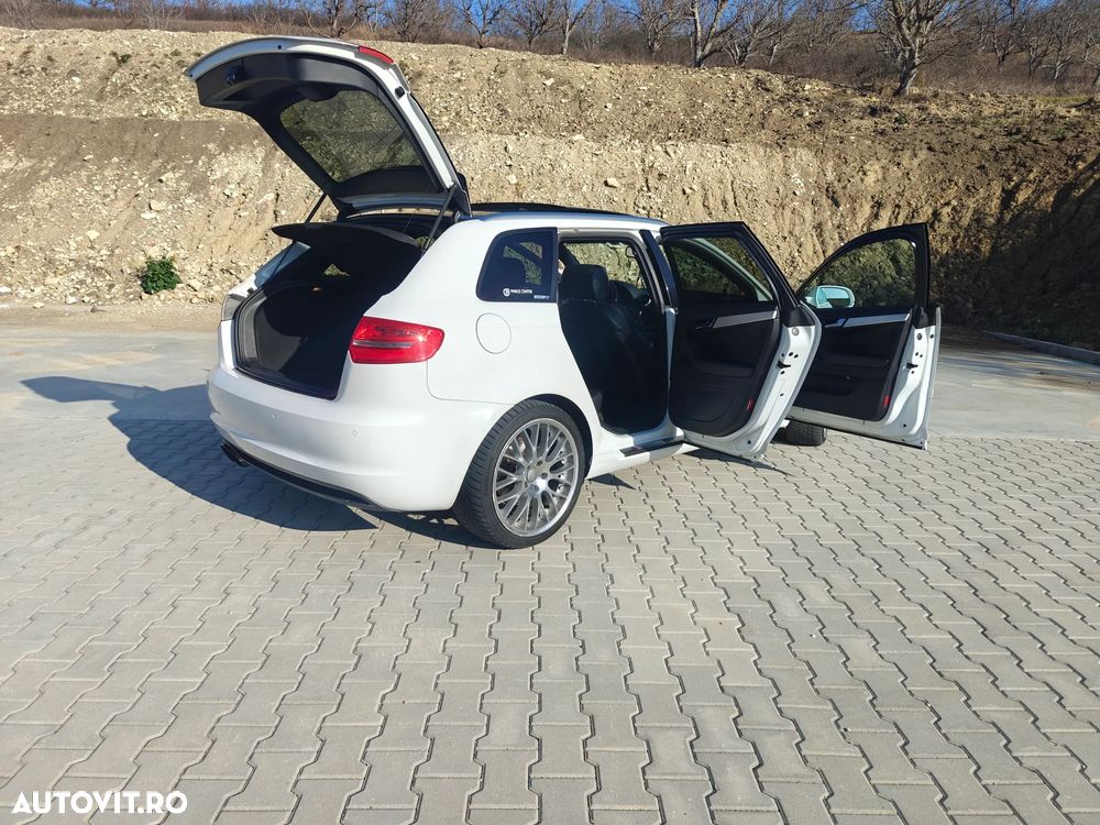 Audi A3 2.0 TDI Sportback DPF quattro S line Sportpaket - 3