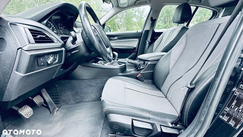 BMW Seria 1 114d - 24