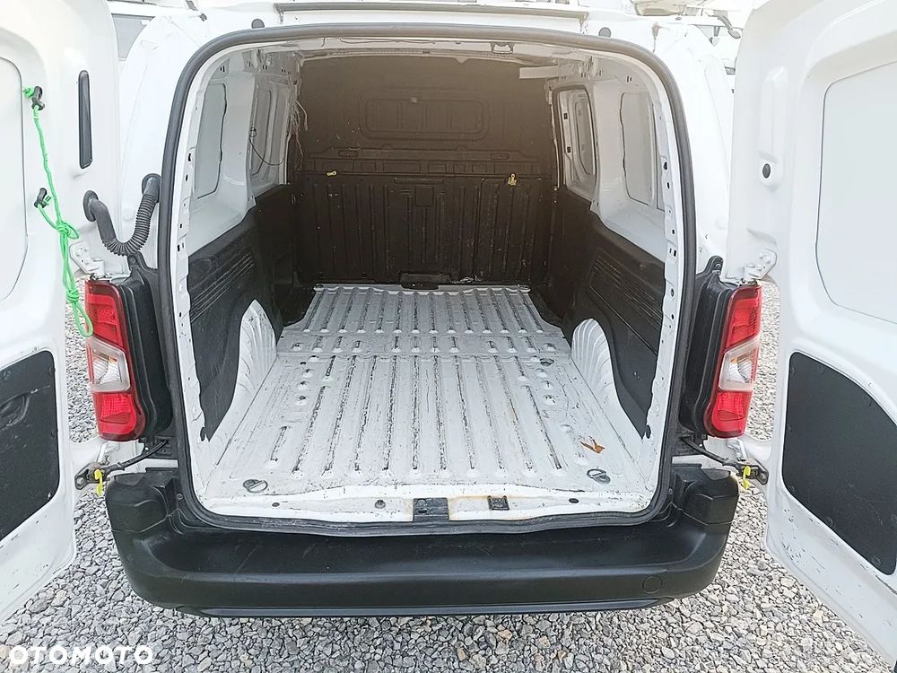 Toyota Proace city - 14