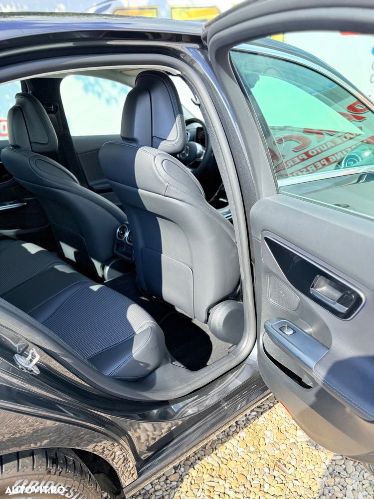 Mercedes-Benz C 200 9G-TRONIC Avantgarde Advanced - 15