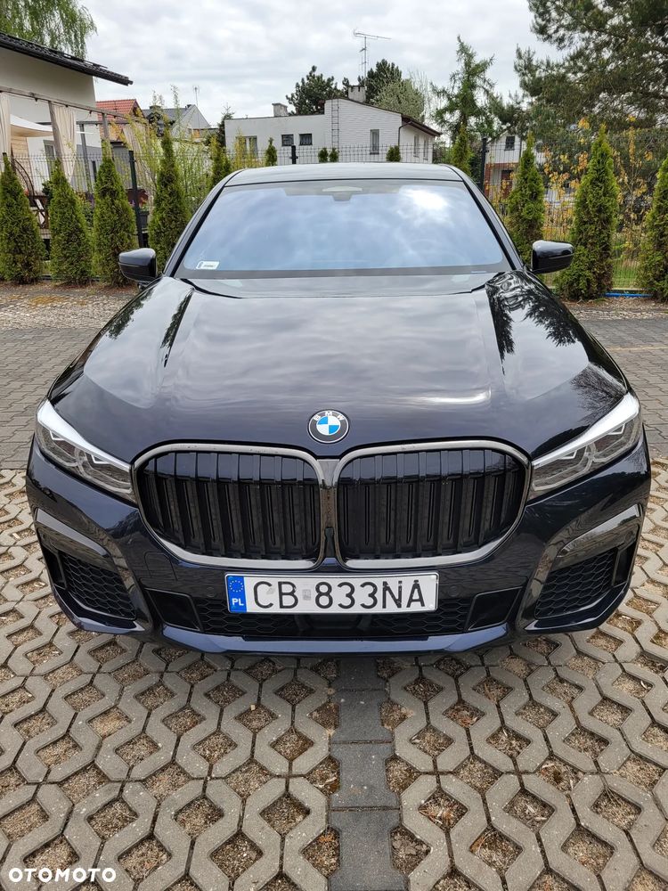 BMW Seria 7 730d mHEV - 6