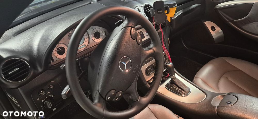 Mercedes-Benz CLK 280 7G-TRONIC Avantgarde - 11