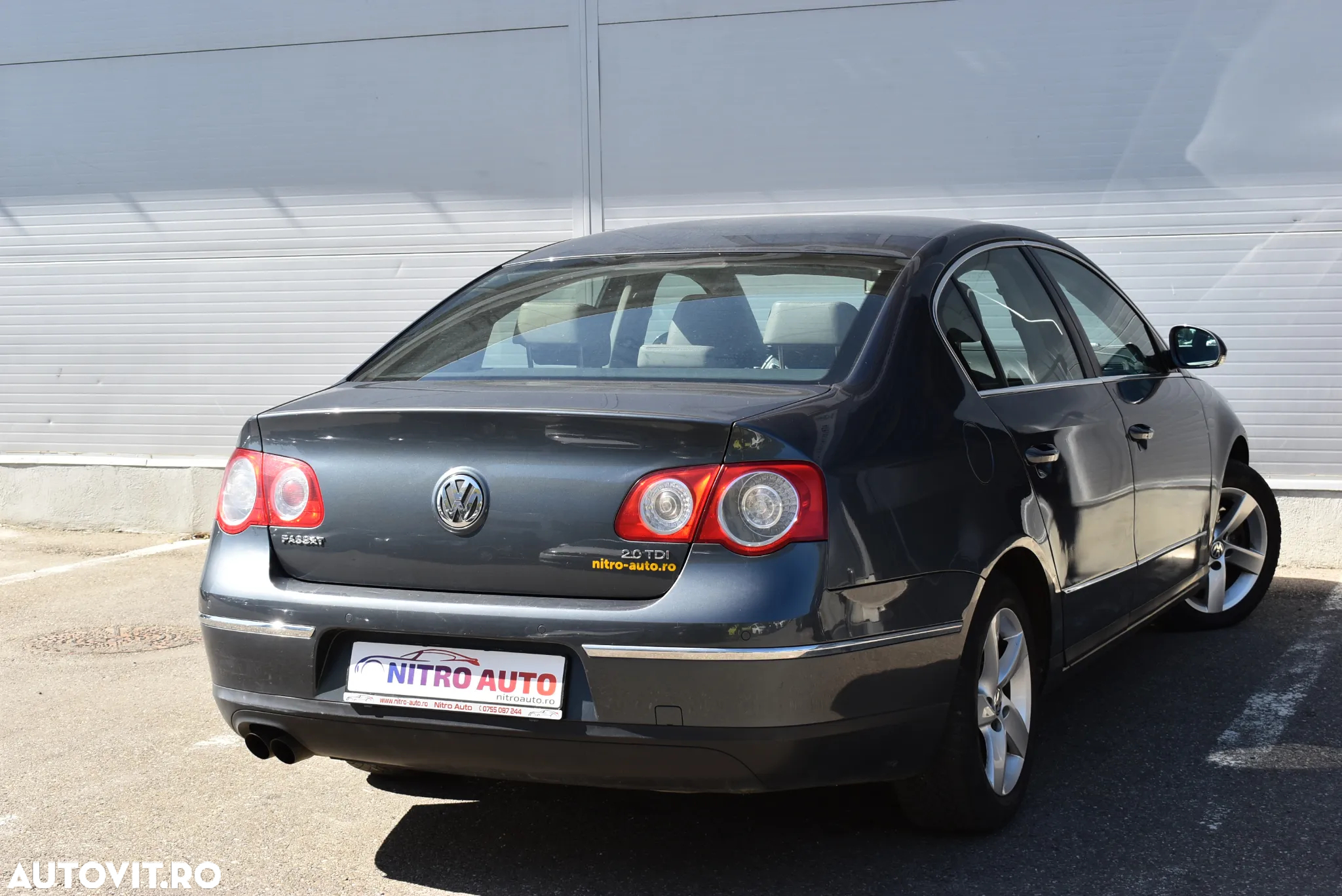 Volkswagen Passat 2.0TDI Highline DPF - 8