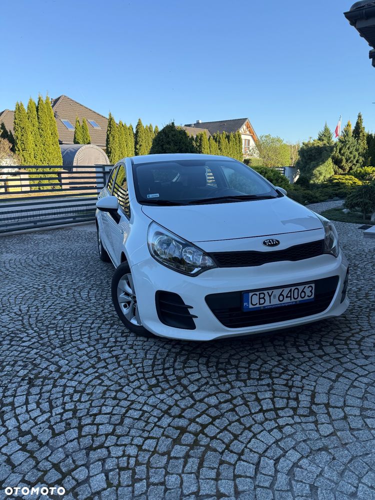 Kia Rio - 2