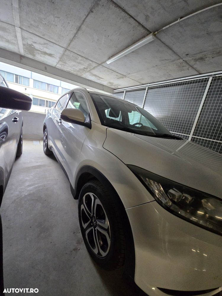 Honda HR-V 1.5 i-VTEC CVT Executive - 9