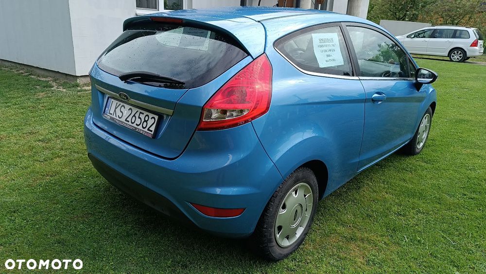Ford Fiesta - 2