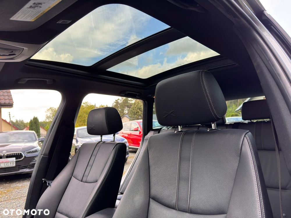 BMW X3 28i xDrive - 16