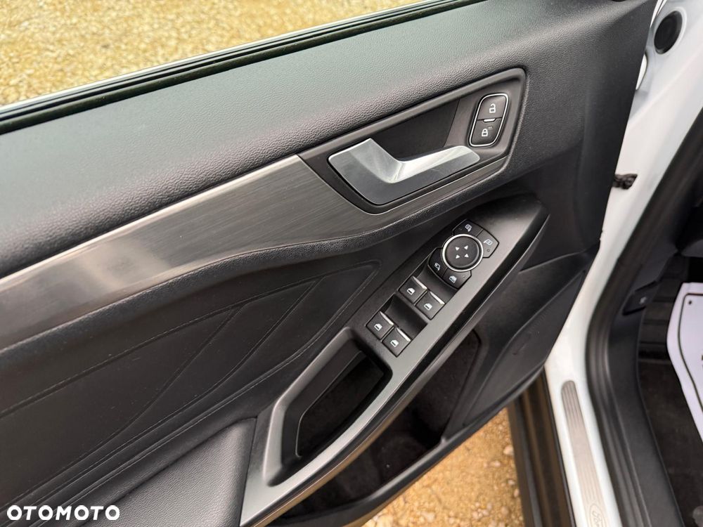 Ford Focus - 9