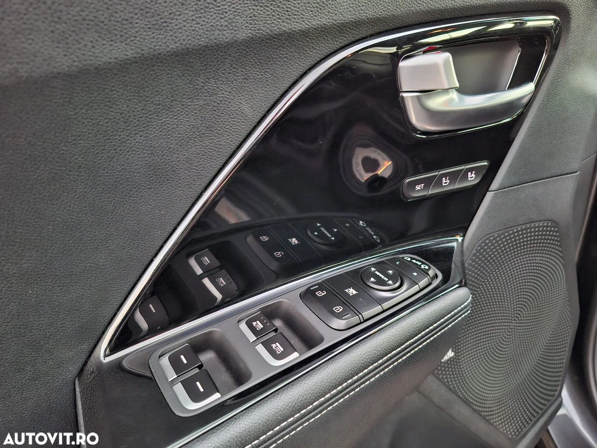 Kia Niro e-Niro 150 kW Vision - 14