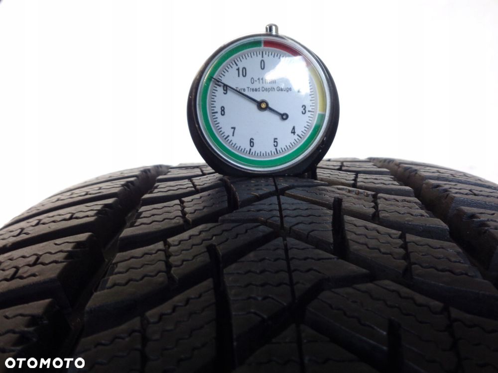 Opony zimowe 215/50/18 Dunlop Winter sport 5 215/50r18 2023 2x 8,5-9,1 - 3