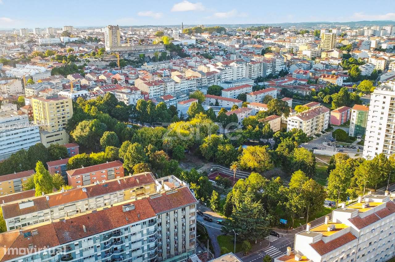 Apartamento T3 - Avenida Fernão Magalhães, Porto - Grande imagem: 2/34
