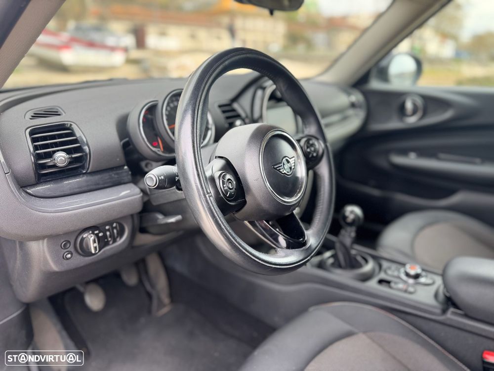 MINI Clubman One D - 26