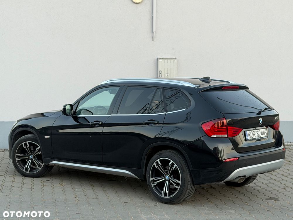 BMW X1 xDrive18d - 21
