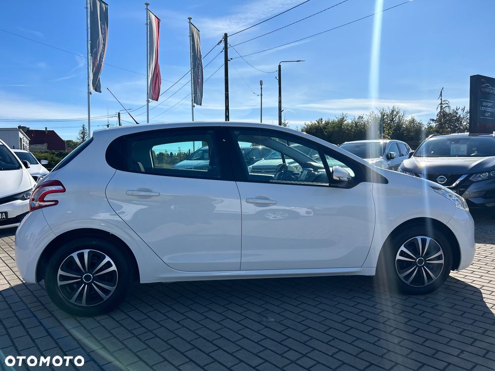 Peugeot 208 1.2 PureTech Active - 8