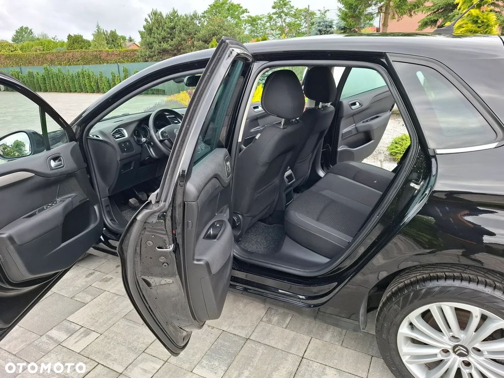 Citroën C4 BlueHDi 100 Business Class - 32