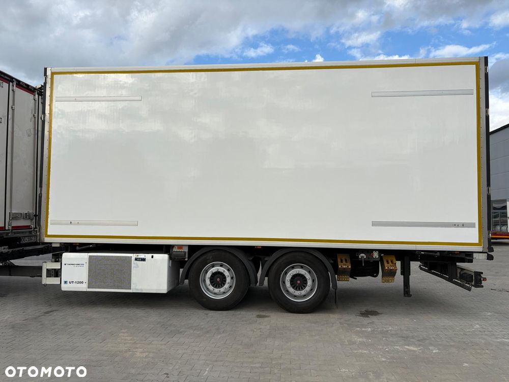 Mercedes-Benz Actros - 4