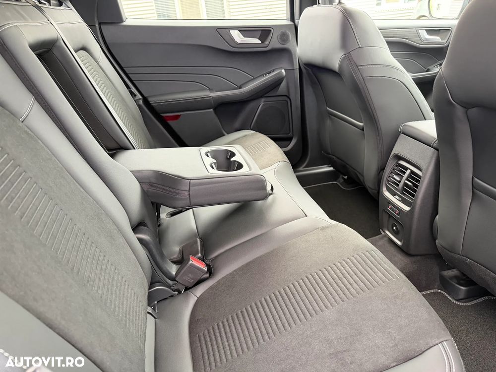 Ford Kuga 2.5 Duratec FWD PHEV Active X - 18