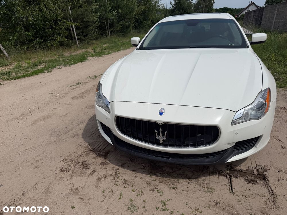 Maserati Quattroporte - 10