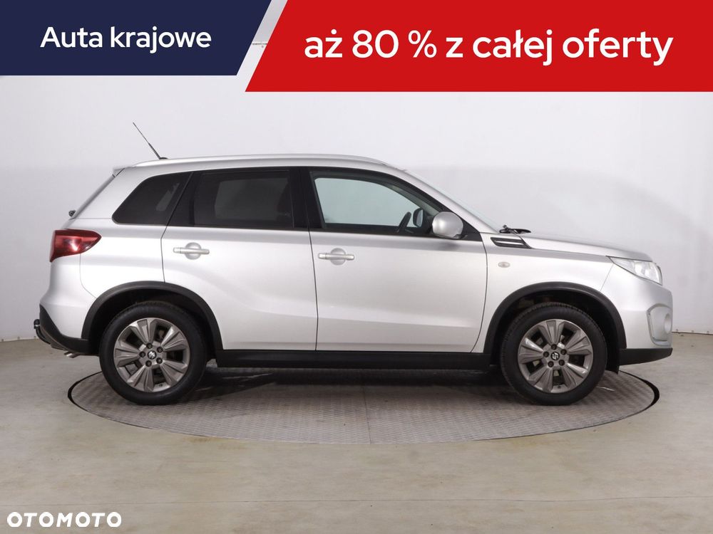 Suzuki Vitara - 8