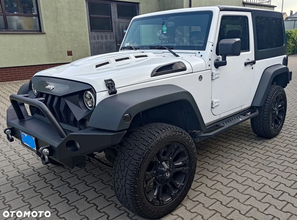 Jeep Wrangler - 3