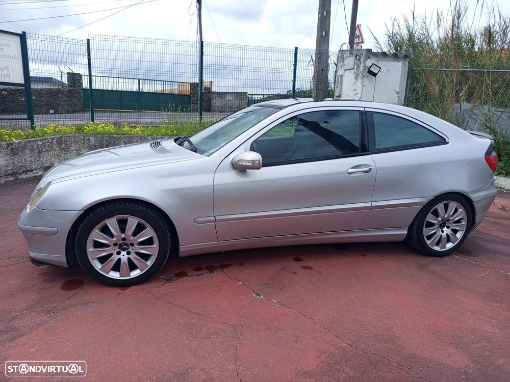 Mercedes-Benz C 220 CDI Sportcoupe - 4
