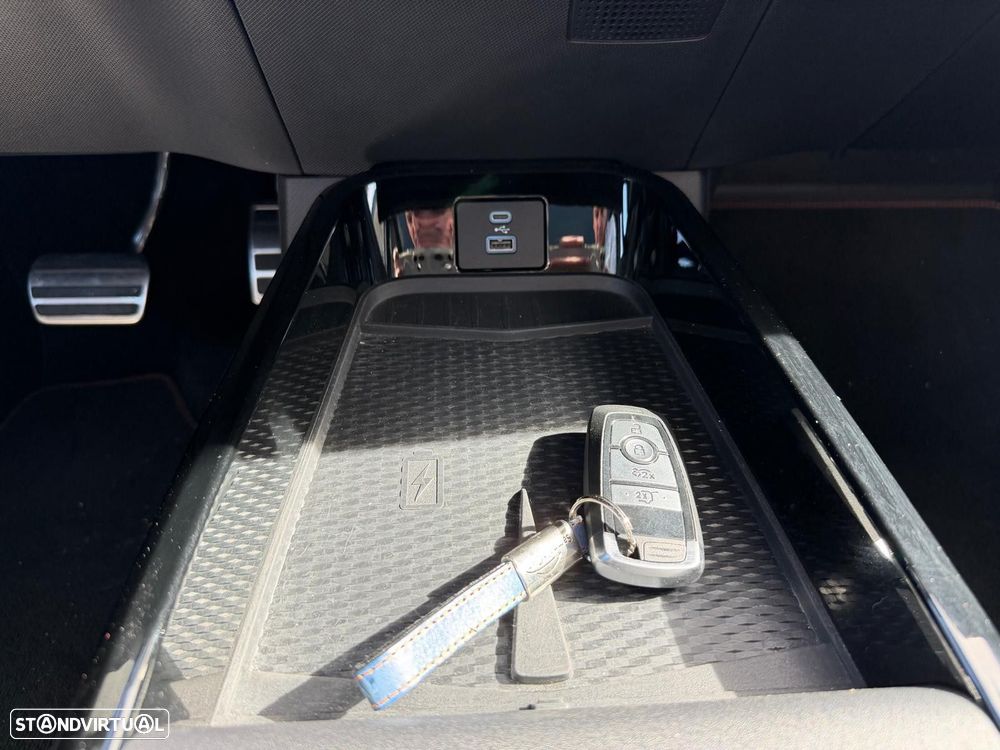 Ford Mustang Mach-E 87 kWh Premium AWD - 27