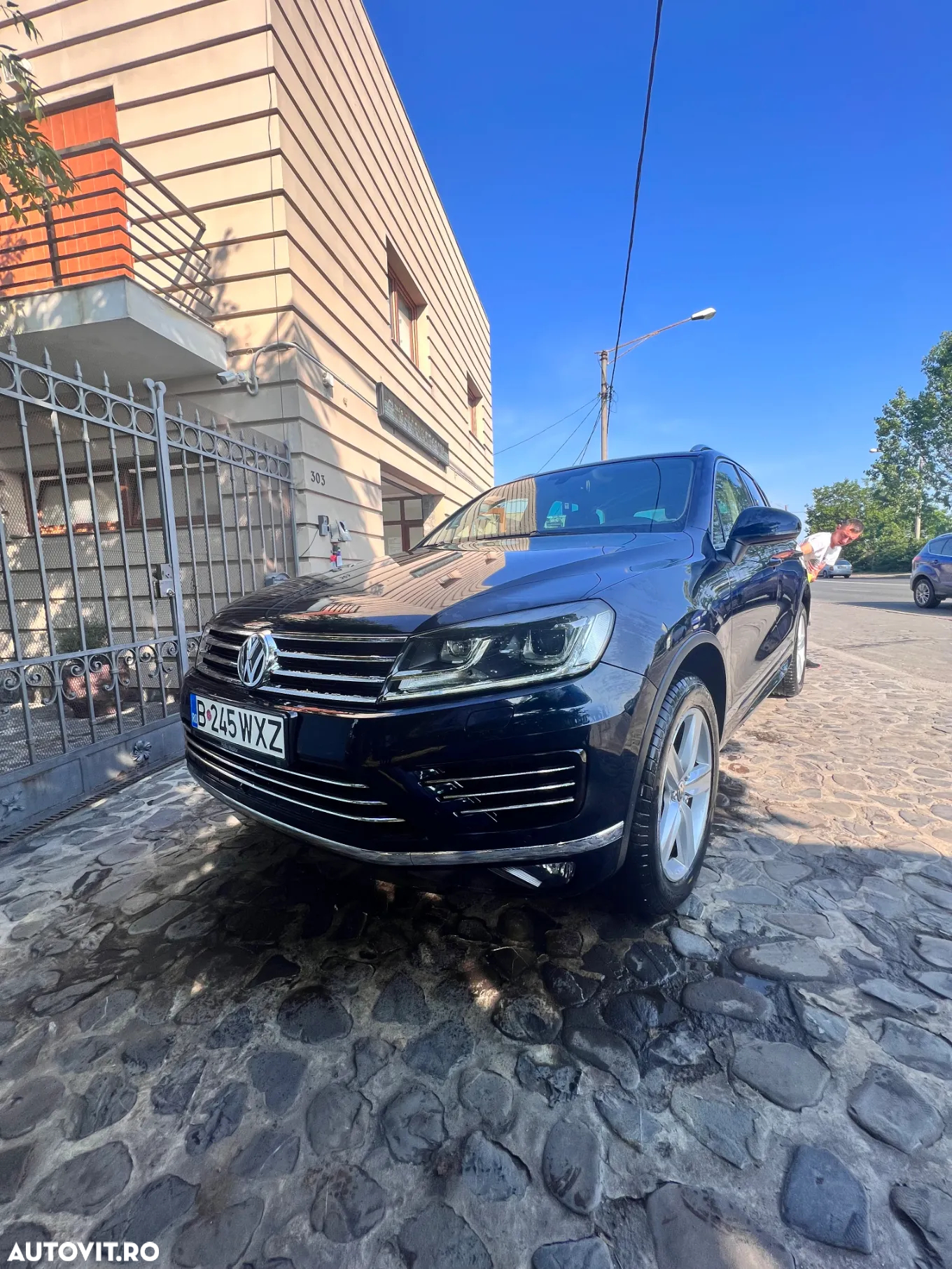 Volkswagen Touareg V6 TDI BMT Supreme Plus - 2