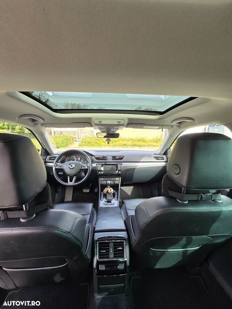 Skoda Superb 2.0 TDI DSG 4X4 Ambition - 11