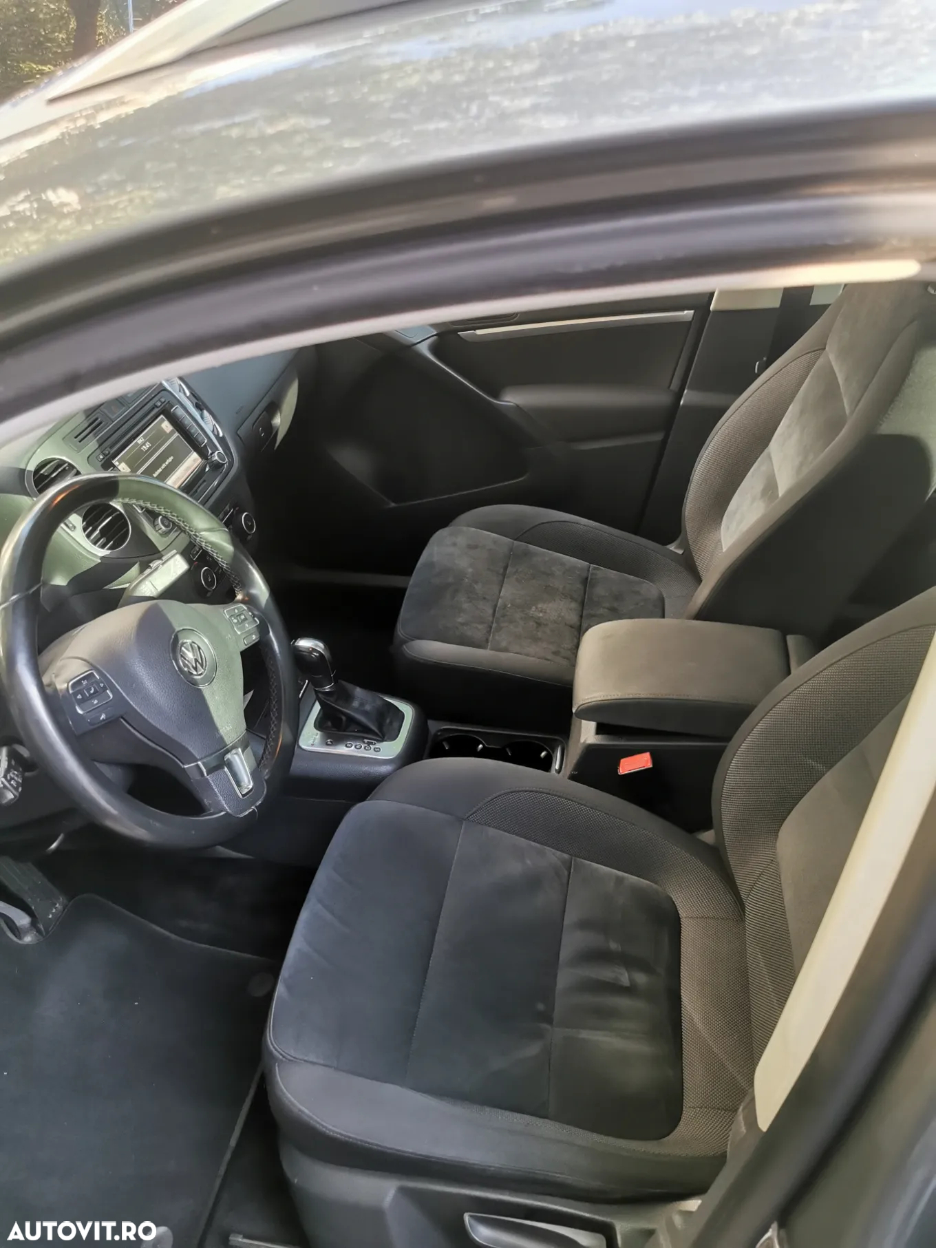 Volkswagen Tiguan - 25