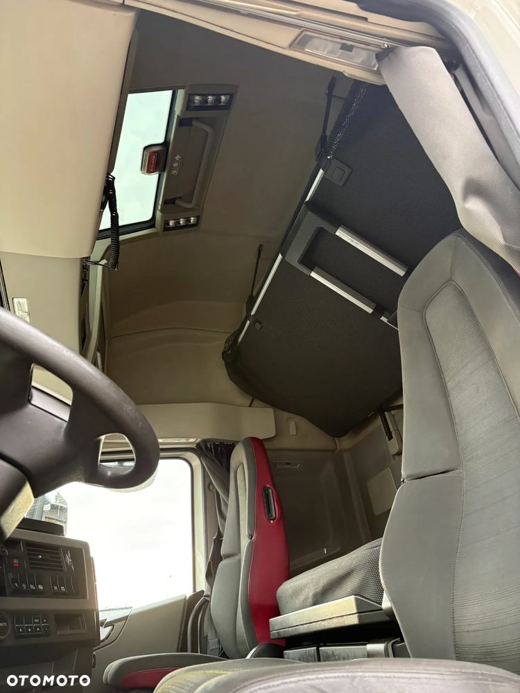 Volvo FH460 I-SAVE - 29
