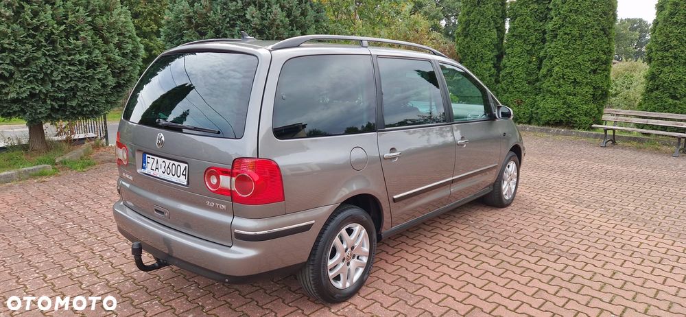Volkswagen Sharan - 18