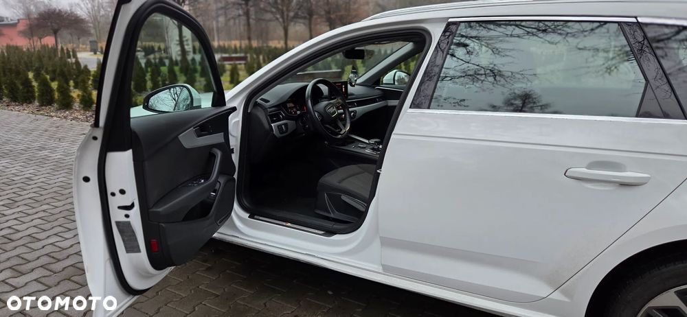 Audi A4 Avant 35 TFSI S tronic - 5