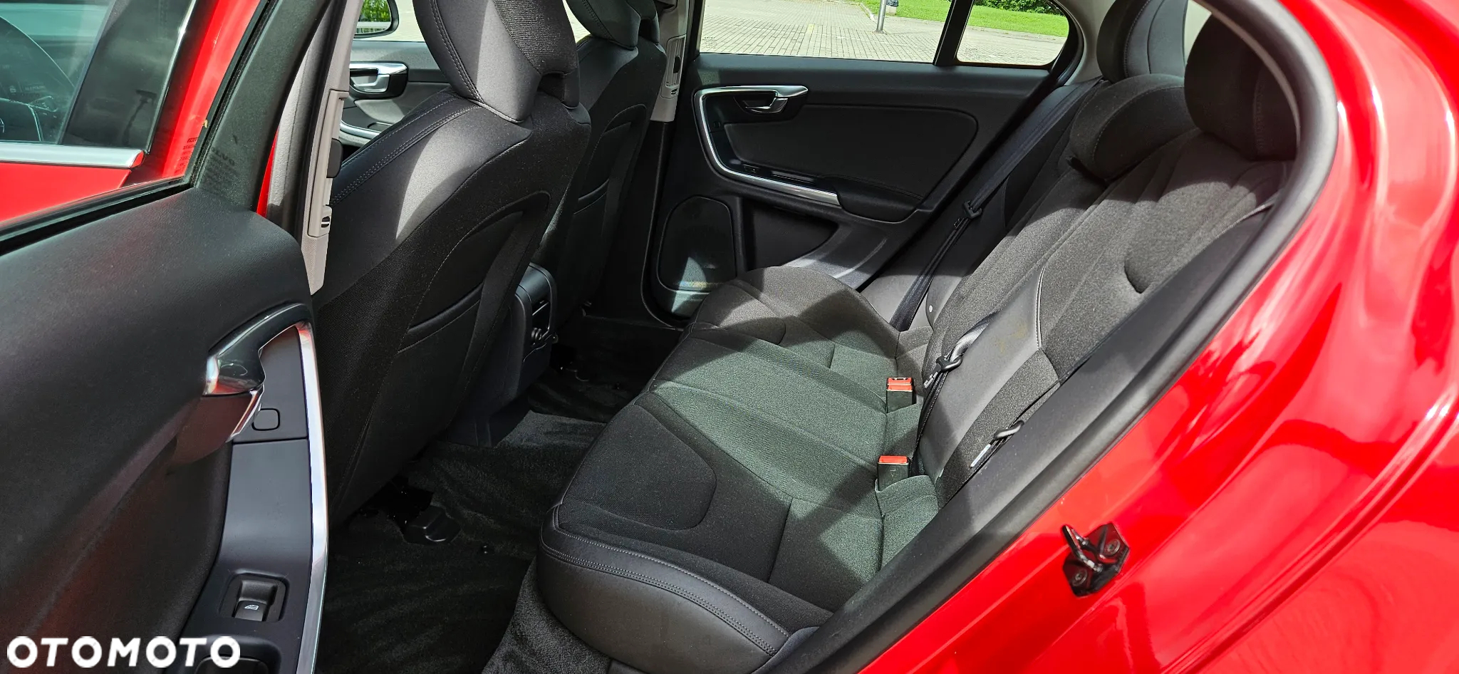 Volvo S60 T3 Summum - 9