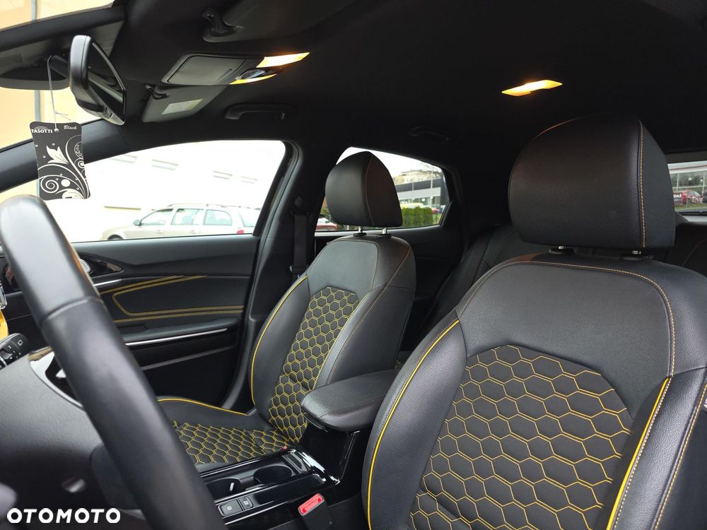 Kia XCeed 1.5 T-GDI L Business Line - 11