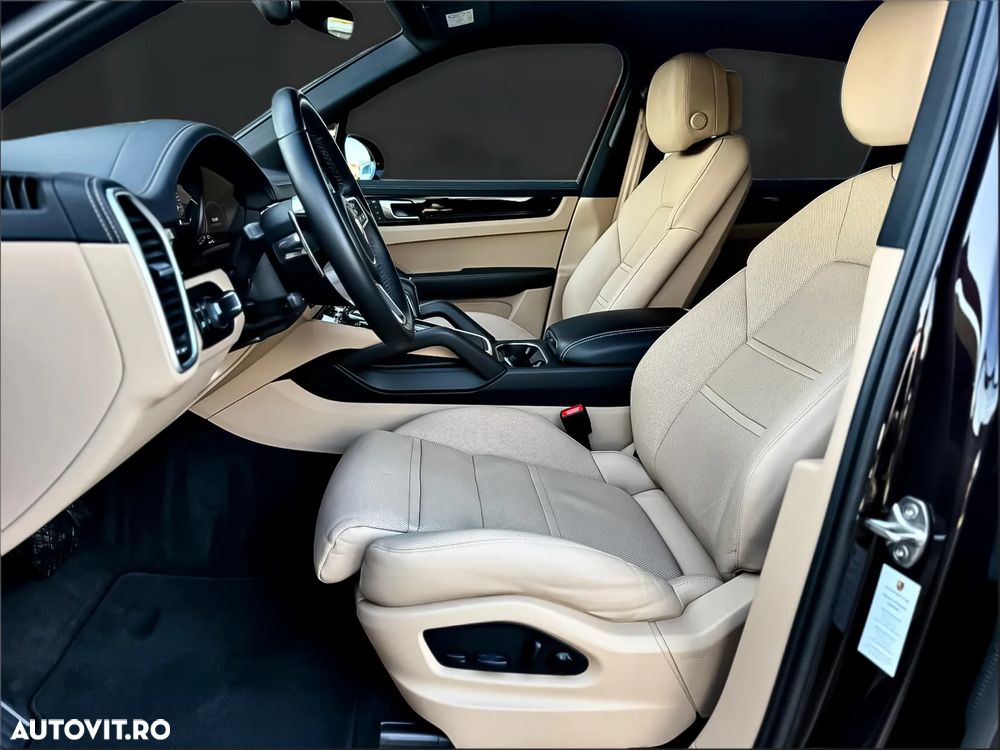 Porsche Cayenne Tiptronic S Platinum Edition - 11