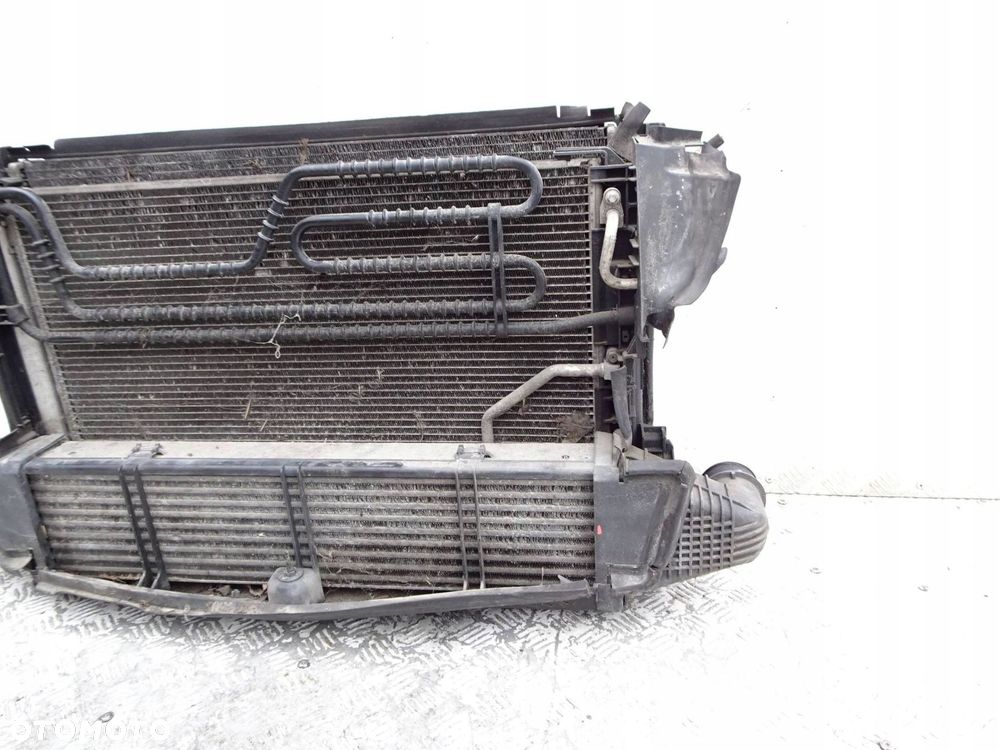 chłodnica wody + wentylator mercedes c-klasa w204 1.8 benzyna - 4