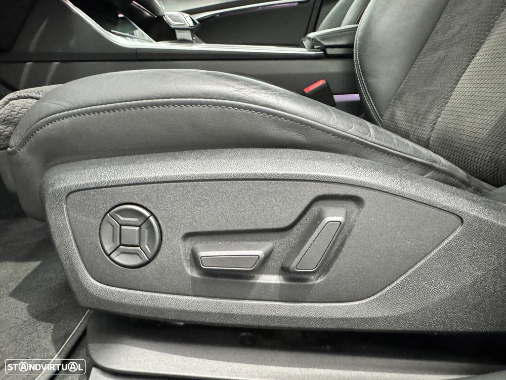 Audi A6 Avant 40 TDI S tronic S line - 23